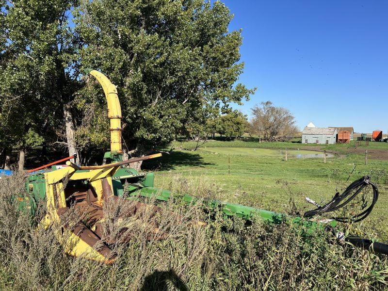 Main image John Deere 3950