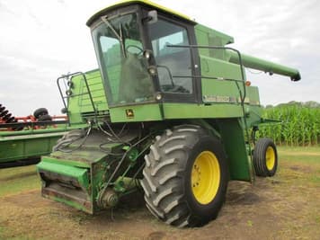 Main image John Deere 8820