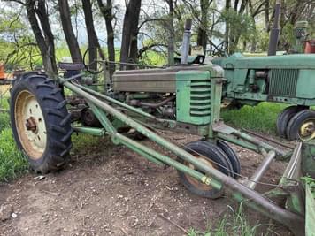 Main image John Deere B