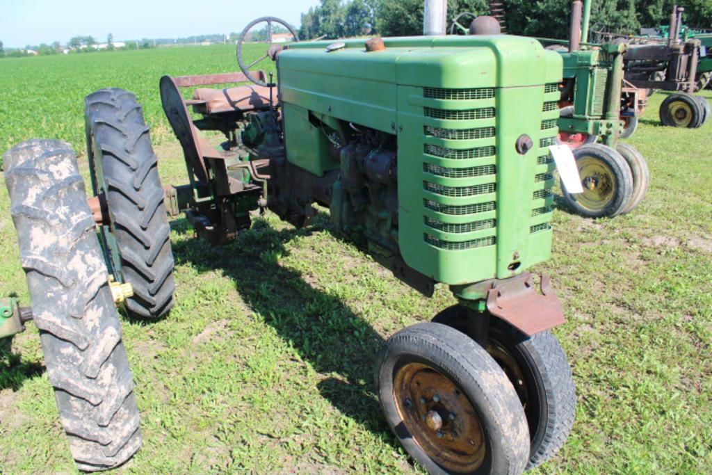 Main image John Deere MT