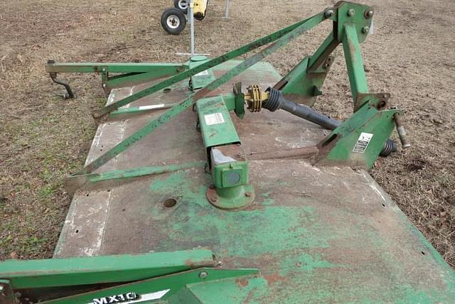 Image of John Deere MX10 equipment image 4