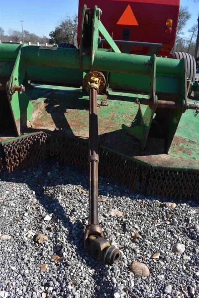 Image of John Deere MX10 equipment image 4