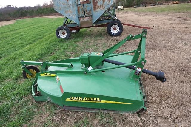 Image of John Deere MX6 equipment image 3