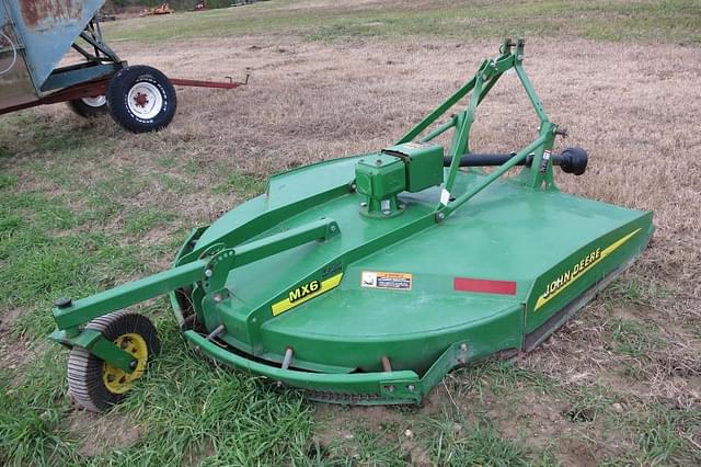 Image of John Deere MX6 equipment image 4