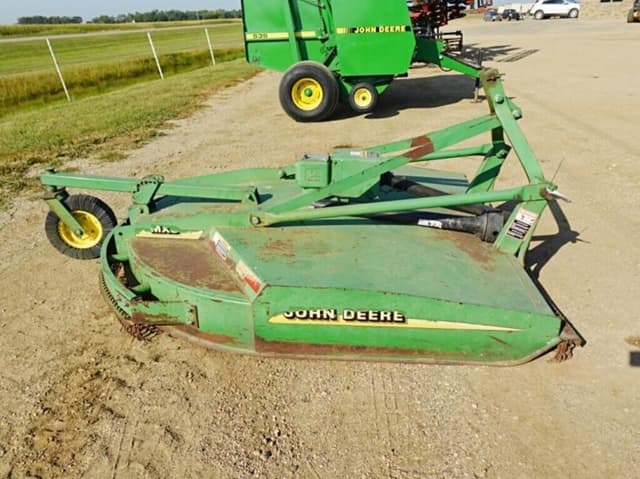 Image of John Deere MX6 equipment image 1