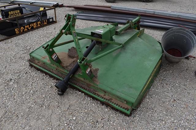 Image of John Deere MX6 equipment image 1
