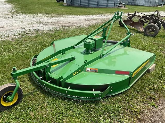 Image of John Deere MX7 equipment image 3