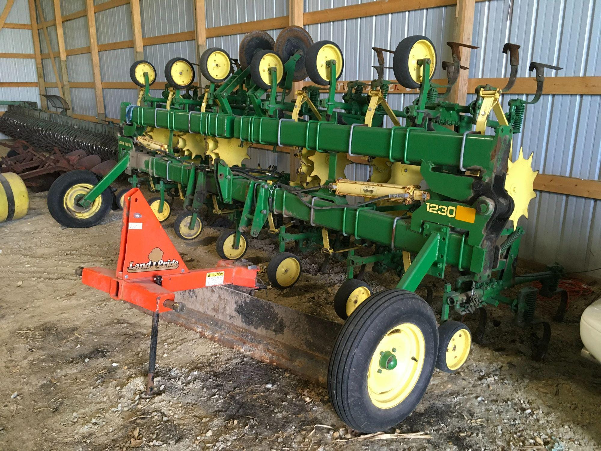 Main image John Deere RM