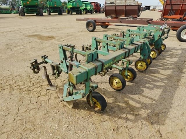 Image of John Deere RM equipment image 1