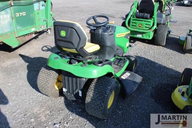 Image of John Deere S220 equipment image 2