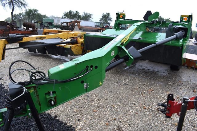 Image of John Deere S300 equipment image 3