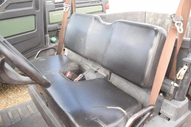 Image of John Deere Gator equipment image 4