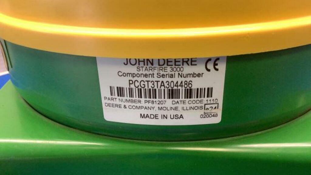 Image of John Deere StarFire 3000 Image 1