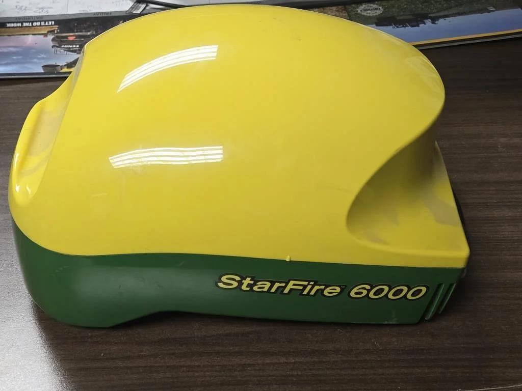 Image of John Deere StarFire 6000 Primary image