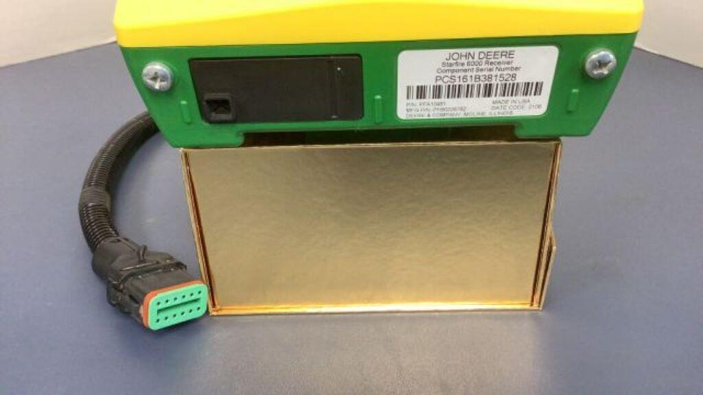 Image of John Deere StarFire 6000 Image 1