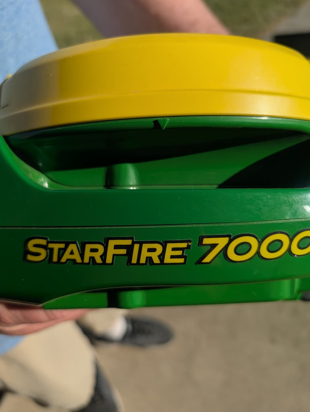 Image of John Deere StarFire 7000 Image 0