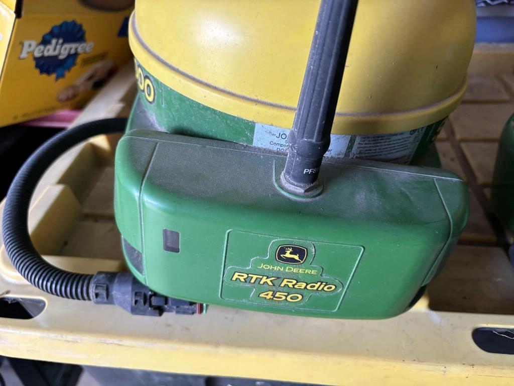 Image of John Deere StarFire 3000 Primary Image