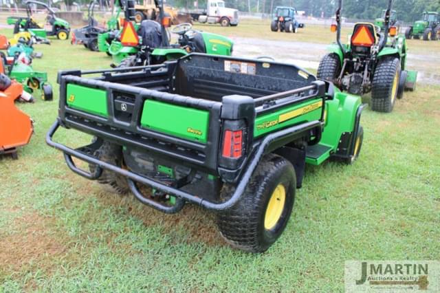 Image of John Deere Gator TE 4x2 equipment image 2
