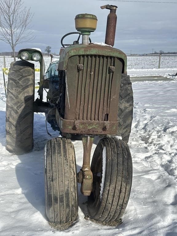 Image of John Deere 2010 equipment image 2