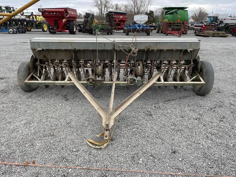 John Deere Van Brunt Equipment Image0