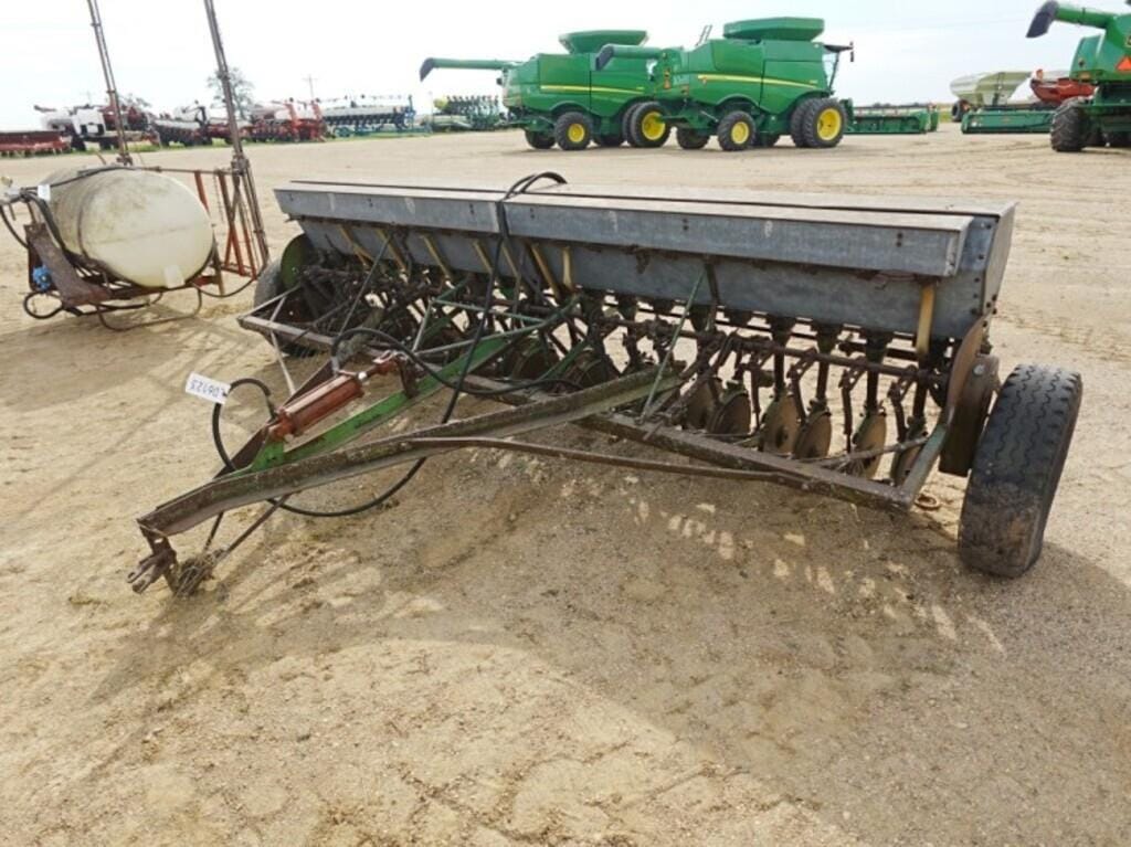 Main image John Deere Van Brunt