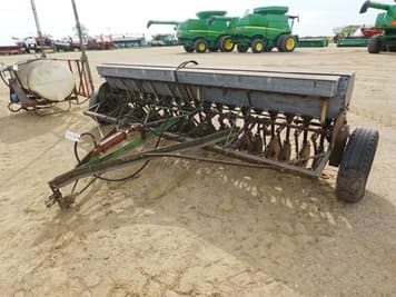 Main image John Deere Van Brunt