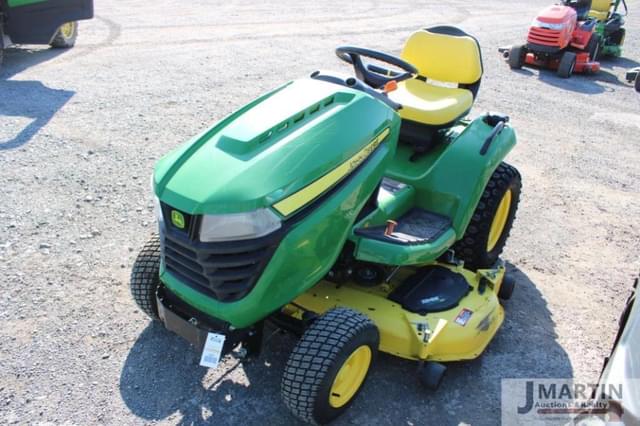 Image of John Deere X530 equipment image 1