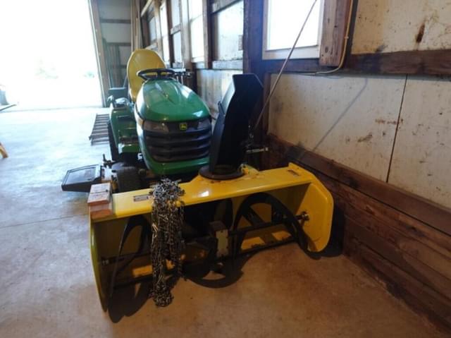Image of John Deere X540 equipment image 2