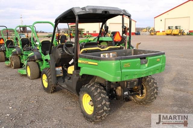 Image of John Deere XUV 560E equipment image 2