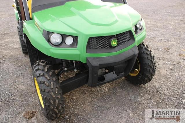 Image of John Deere XUV 560E equipment image 4