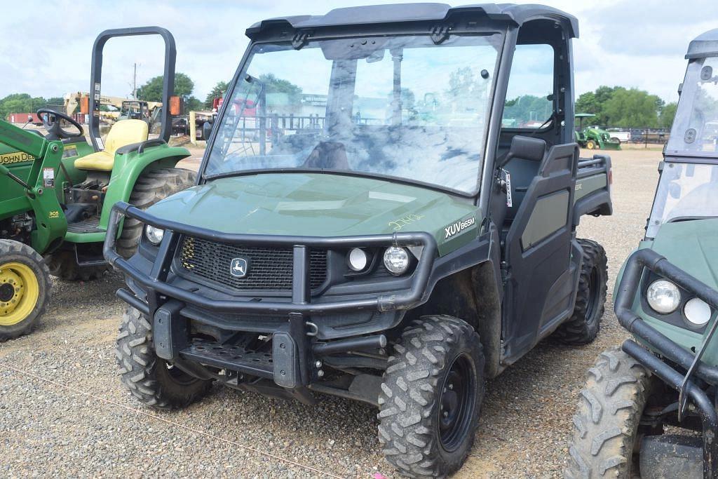 Image of John Deere XUV 865M Primary image