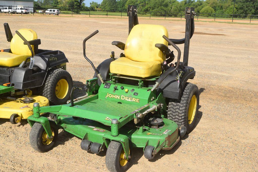 Image of John Deere ZTrak Primary image