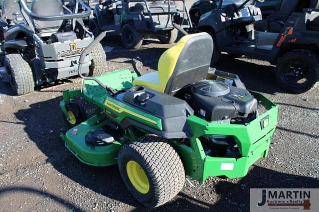 Image of John Deere Z325E equipment image 2