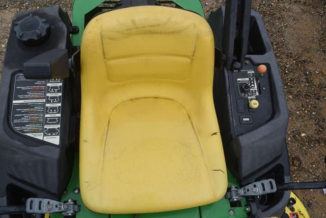 Image of John Deere Z425 equipment image 4