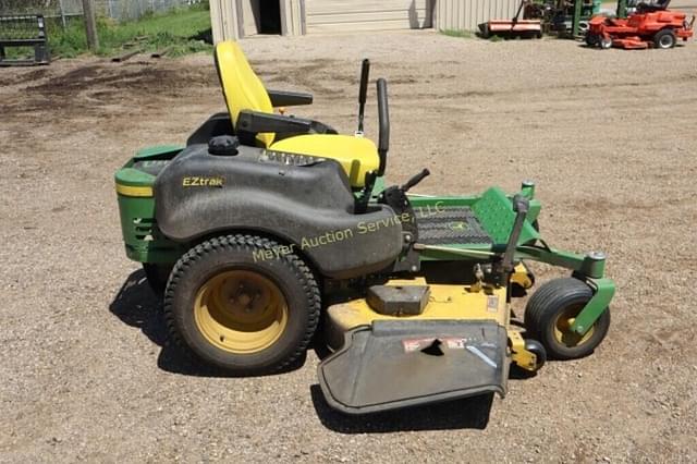 Image of John Deere Z665 equipment image 4