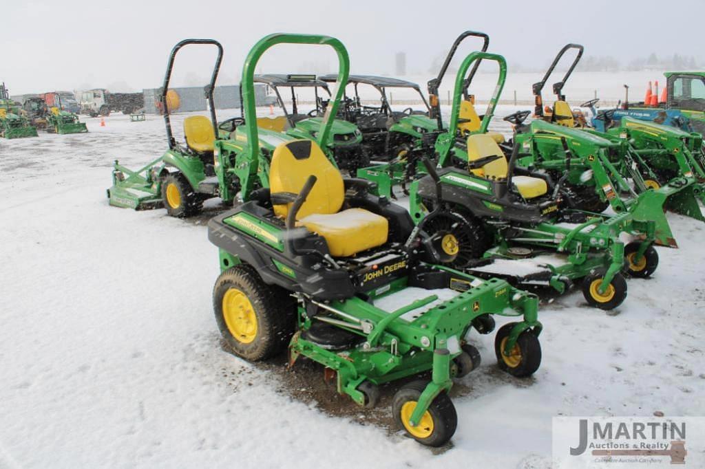 Image of John Deere Z915E Primary image