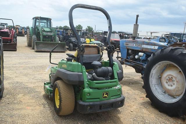 Image of John Deere Z920M equipment image 1