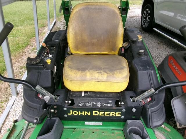 Image of John Deere Z920M equipment image 3