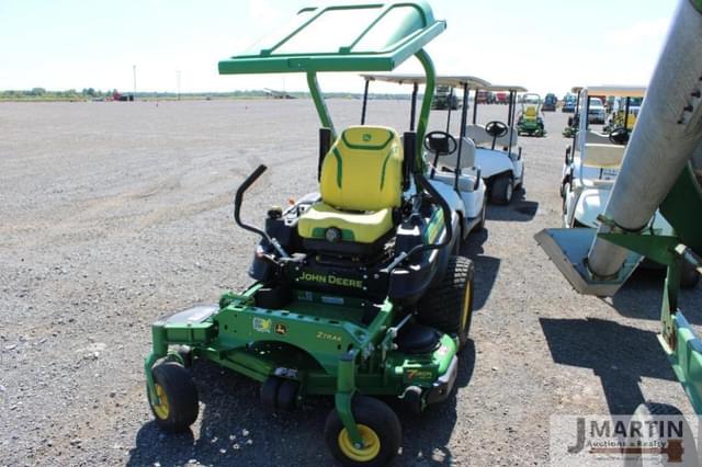 Image of John Deere Z920M equipment image 1