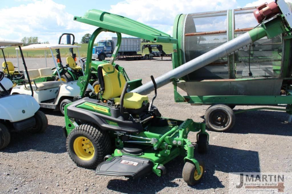 John Deere Z920M Equipment Image0