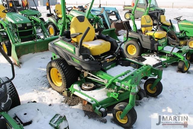 Image of John Deere Z930M equipment image 1