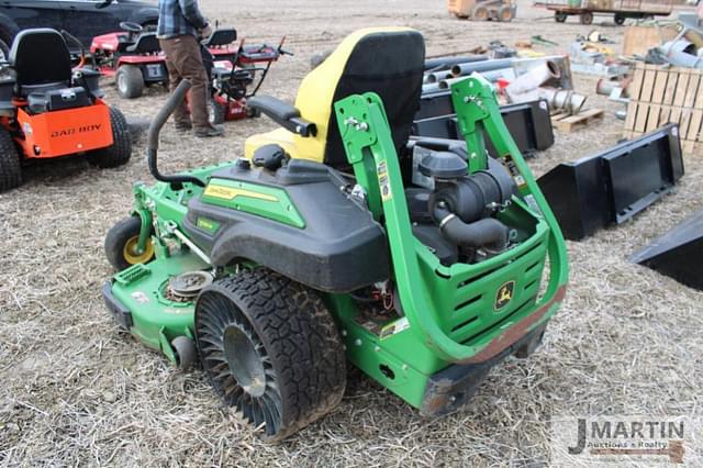 Image of John Deere Z930M equipment image 3