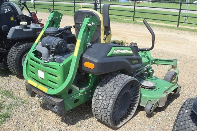 Image of John Deere Z960M equipment image 2