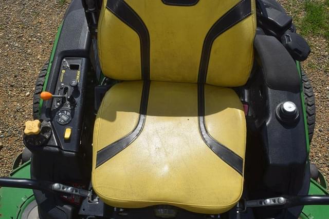 Image of John Deere Z960M equipment image 4