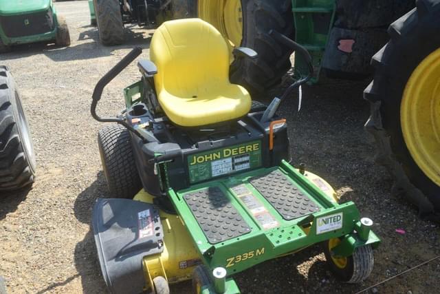 Image of John Deere ZTrak equipment image 1
