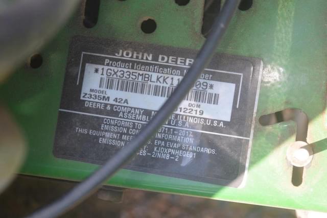 Image of John Deere ZTrak equipment image 4