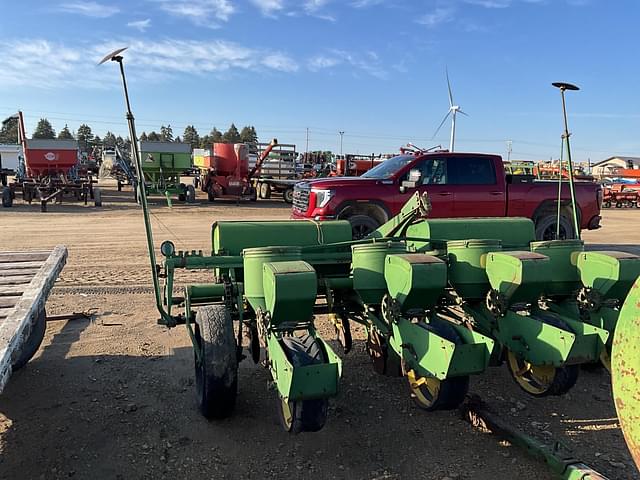 Image of John Deere 494 equipment image 4