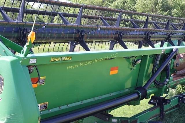 Image of John Deere 635F equipment image 2