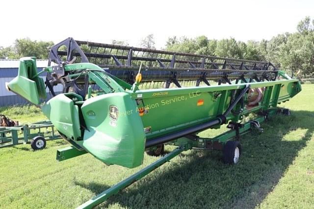 Image of John Deere 635F equipment image 1