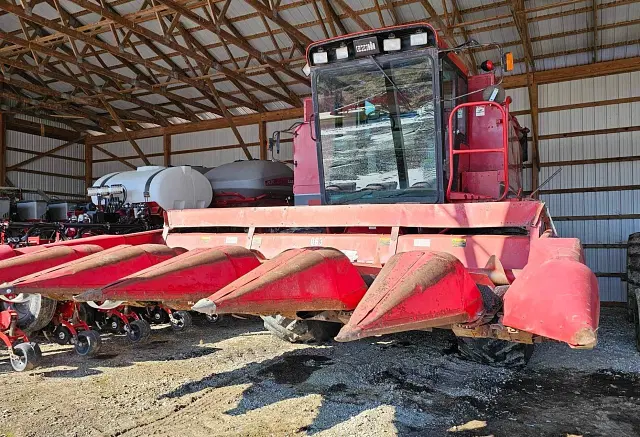 Image of Case IH 1660 equipment image 1